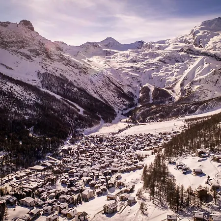 Appartamento Fee-rien Appartement-fewo- Bad- Wc 6-bettwohnung By Interhome Saas-Fee